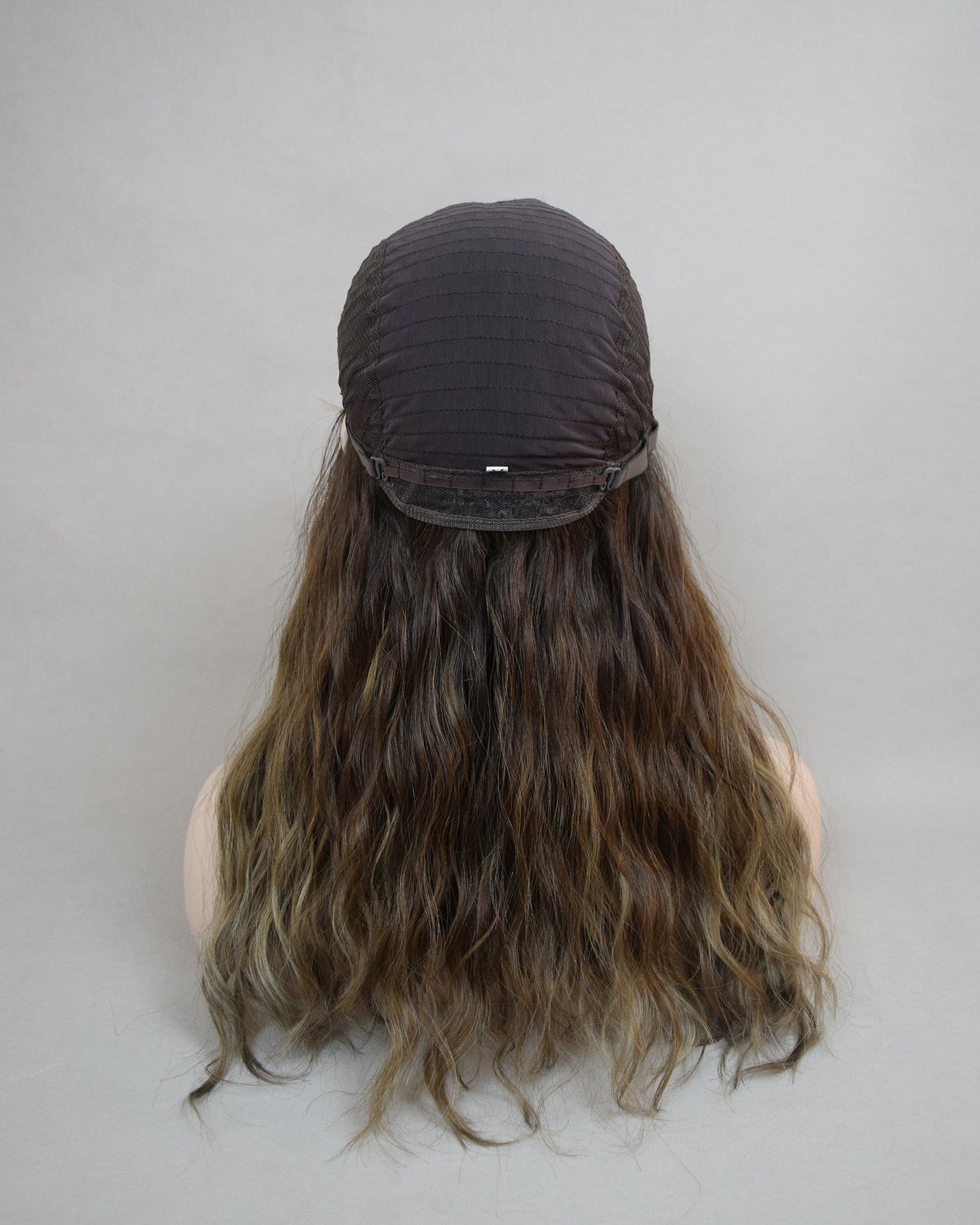 Auspiciouswig European Virgin Hair Jewish Wig Rooted Highlights Wavy Hair Kosher Wig Sheitel